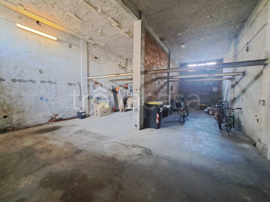 immagine annuncio 12 di 13