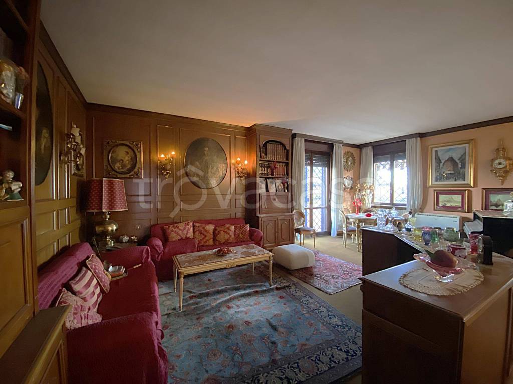 immagine annuncio 1 di 12