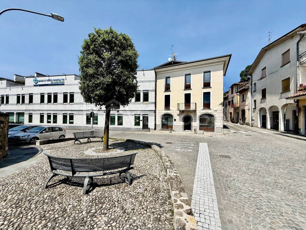 immagine annuncio 1 di 12