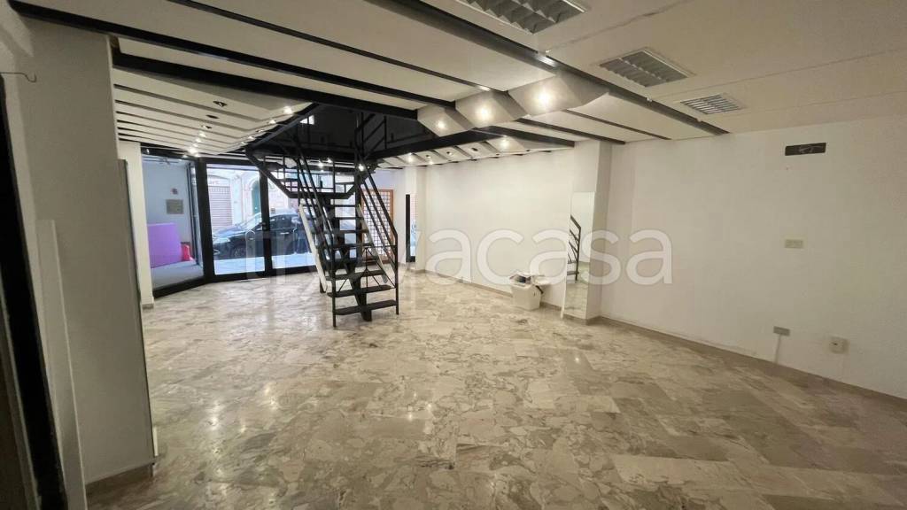 immagine annuncio 4 di 8