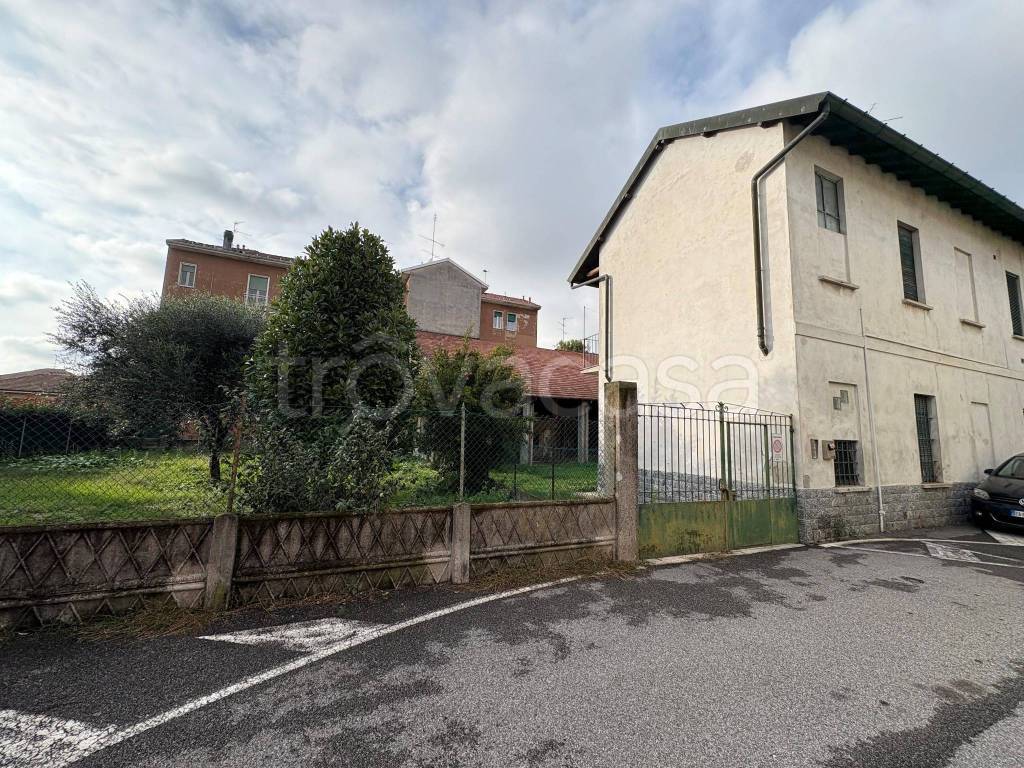 immagine annuncio 1 di 12