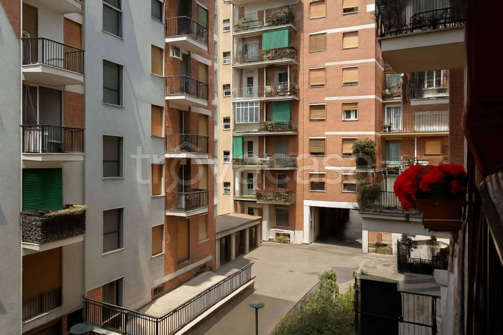 immagine annuncio 12 di 13