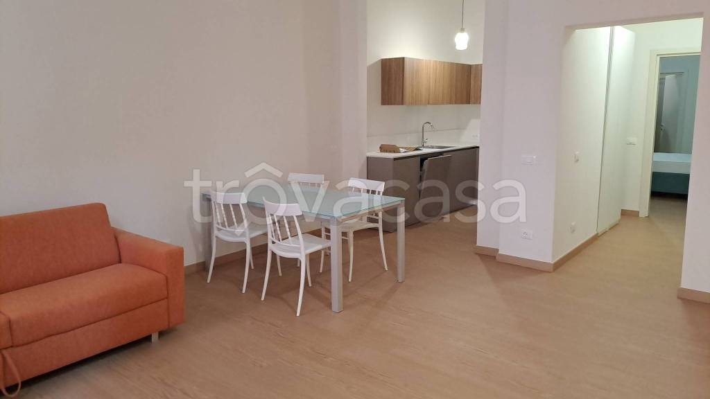 immagine annuncio 1 di 12