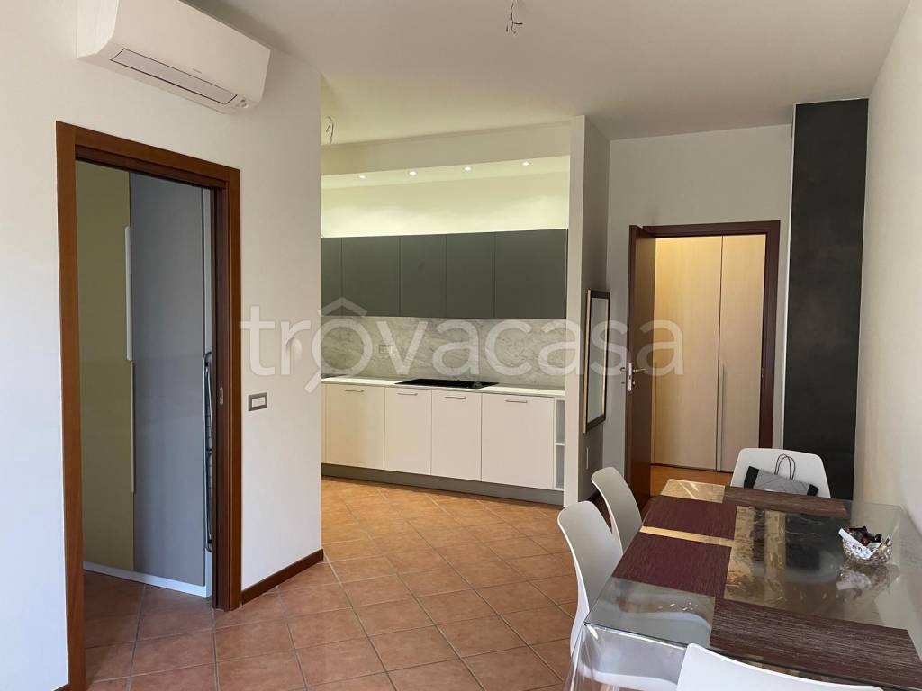 immagine annuncio 4 di 8