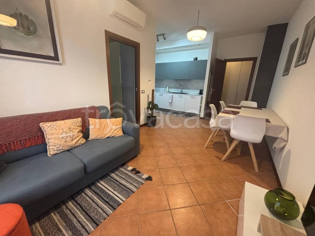 immagine annuncio 5 di 8