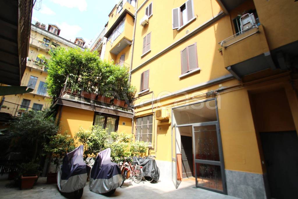 immagine annuncio 11 di 12