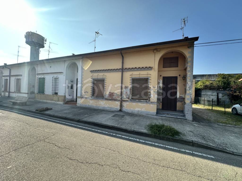 immagine annuncio 1 di 8