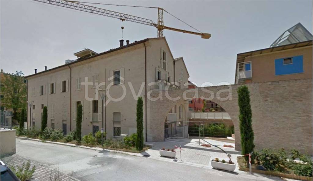 immagine annuncio 11 di 12