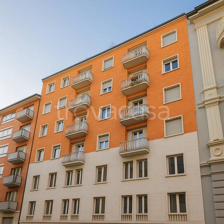 locale di sgombero in vendita a Torino