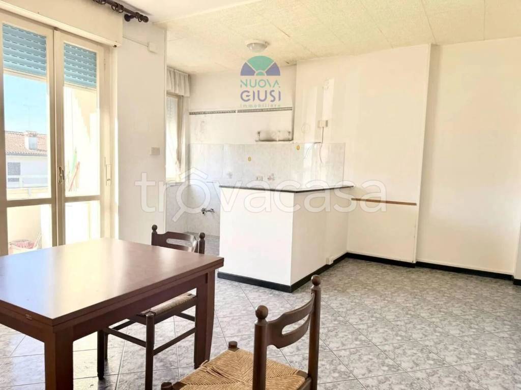 immagine annuncio 2 di 12