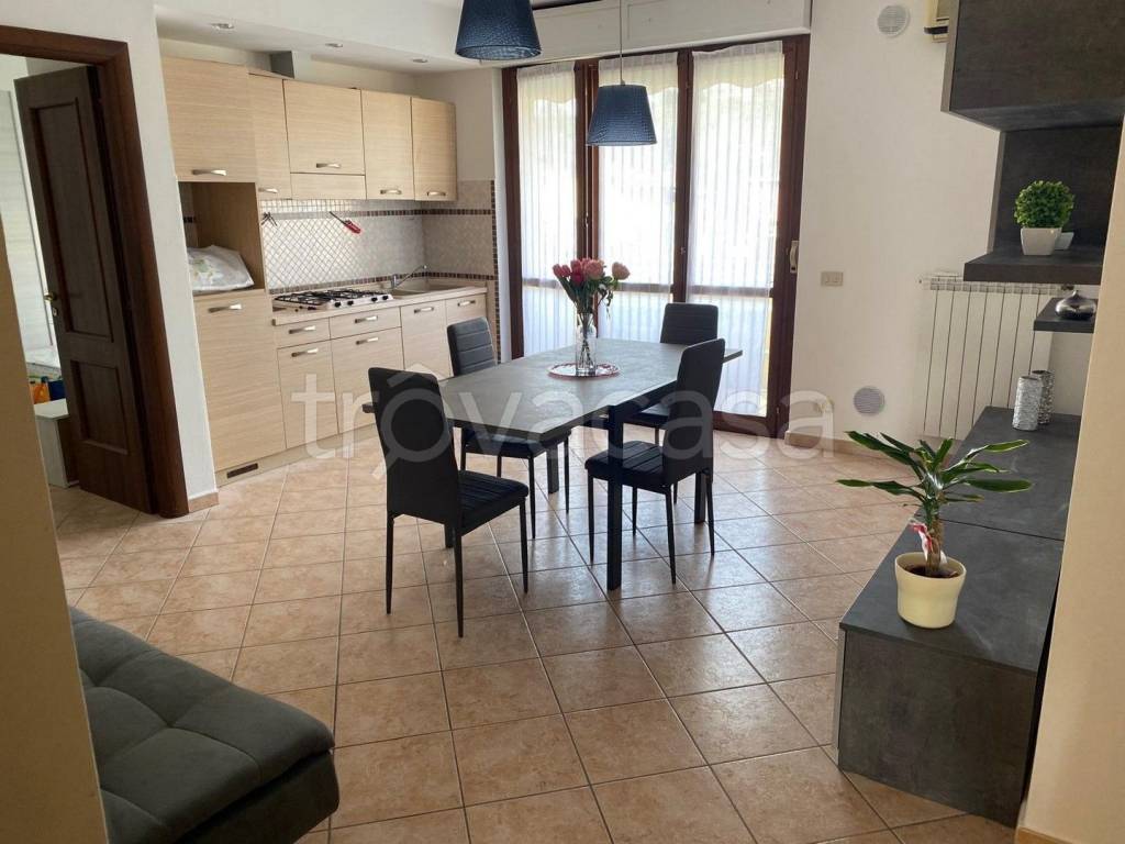 immagine annuncio 1 di 8