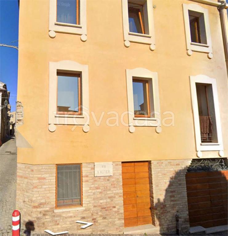 immagine annuncio 12 di 14