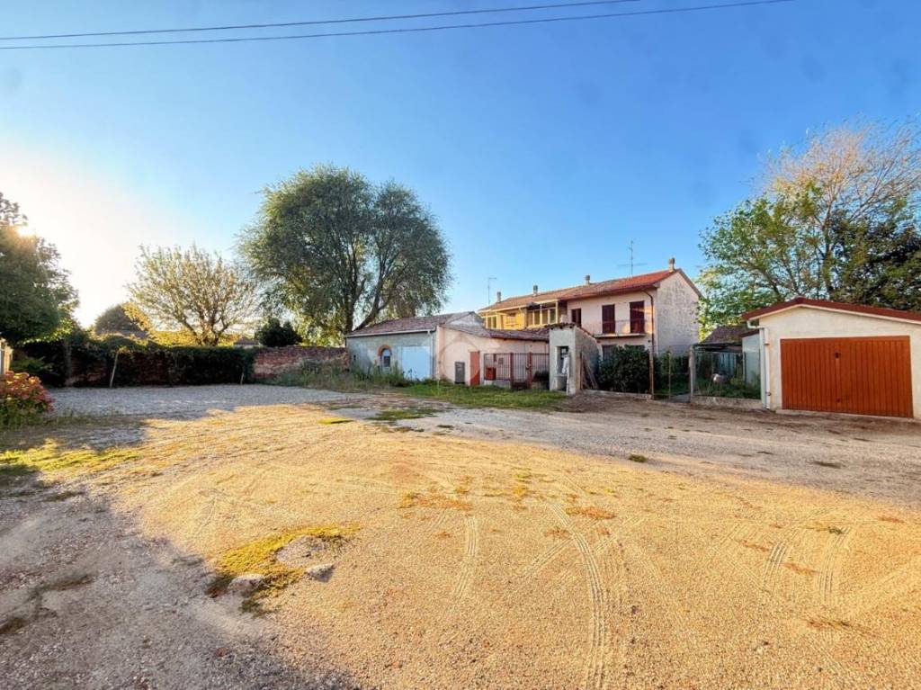 immagine annuncio 1 di 14