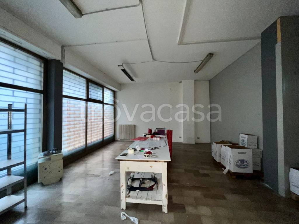 immagine annuncio 11 di 12