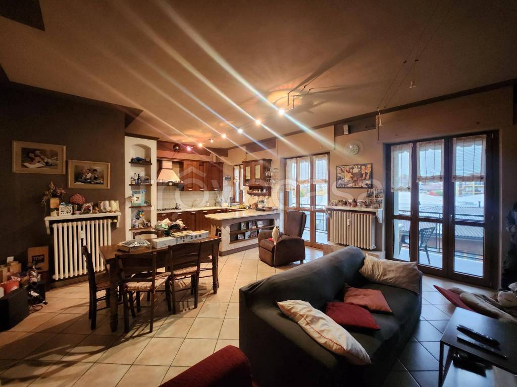 immagine annuncio 1 di 8