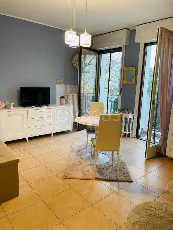 immagine annuncio 1 di 8