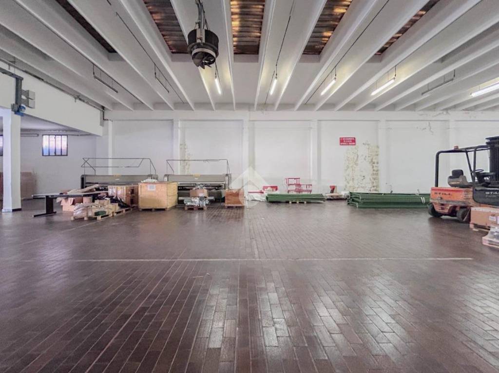 immagine annuncio 1 di 8