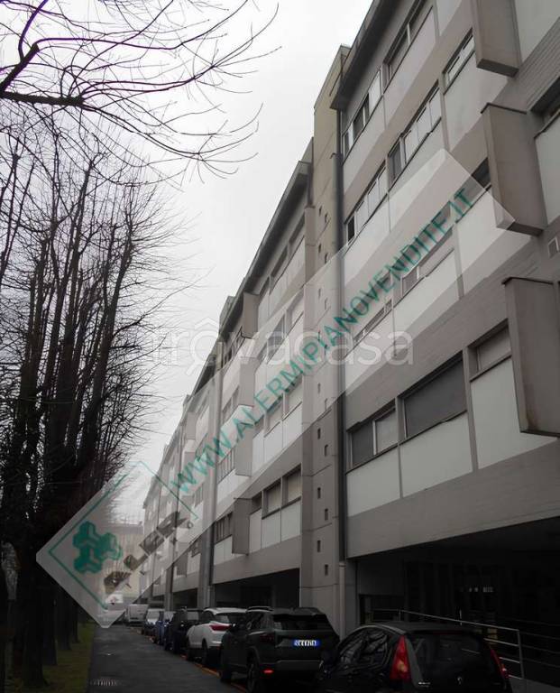 immagine annuncio 1 di 11