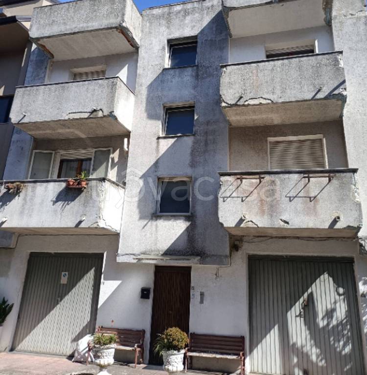 immagine annuncio 13 di 14