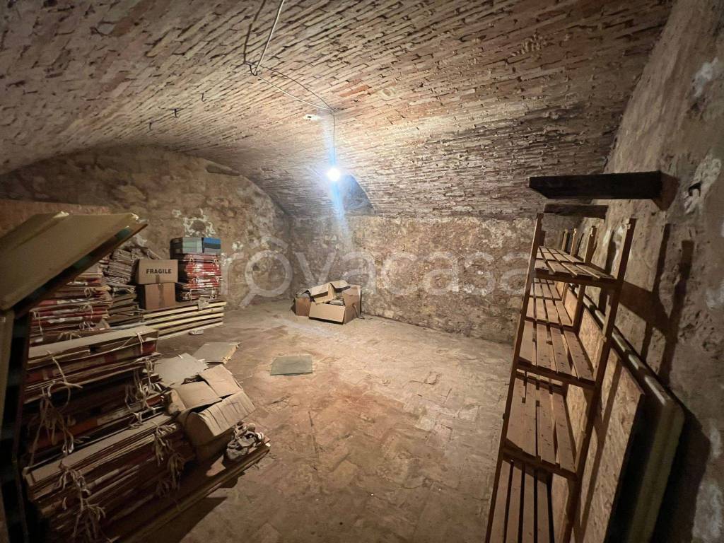 immagine annuncio 1 di 8