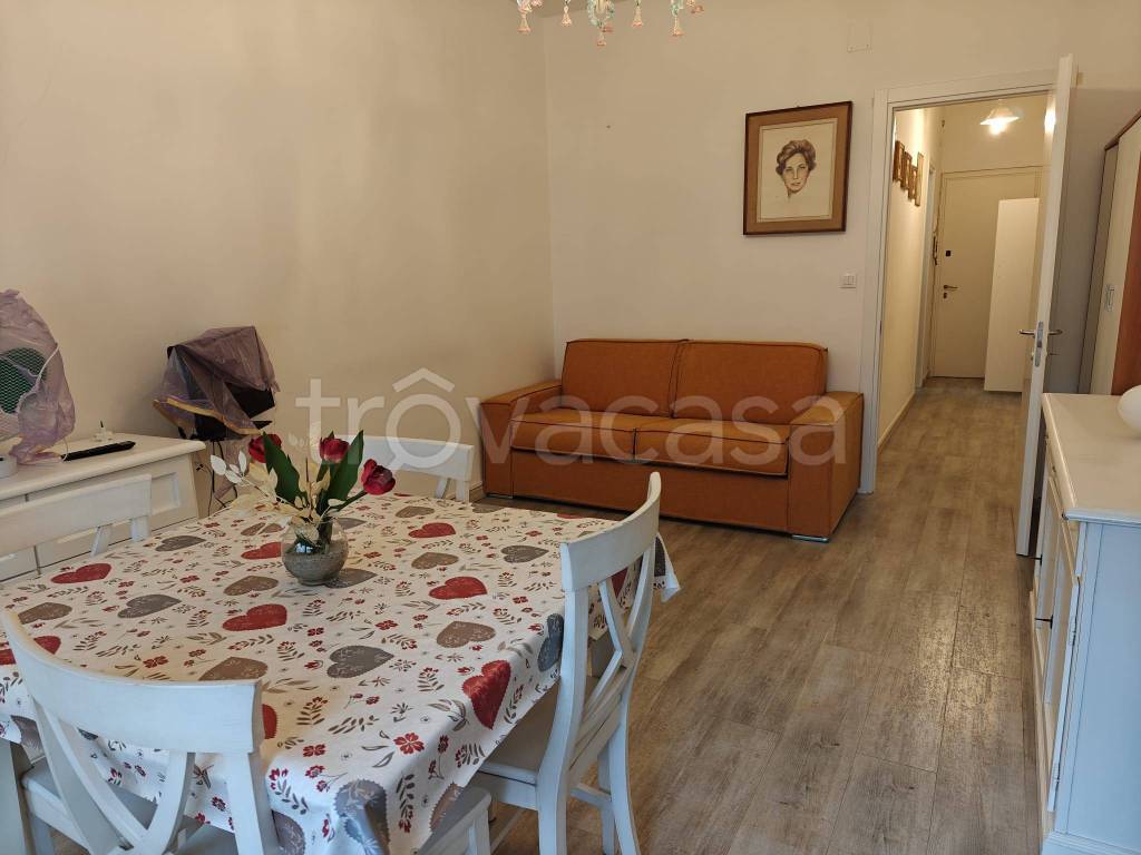 immagine annuncio 5 di 8