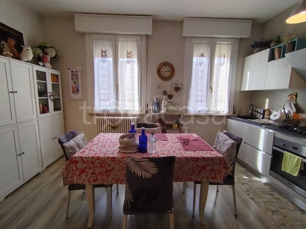 immagine annuncio 1 di 14