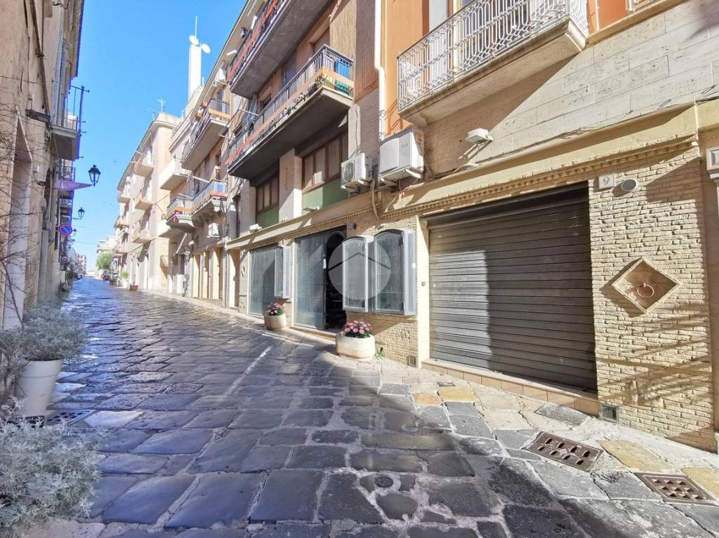 immagine annuncio 11 di 12