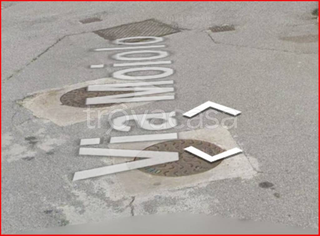 immagine annuncio 1 di 12