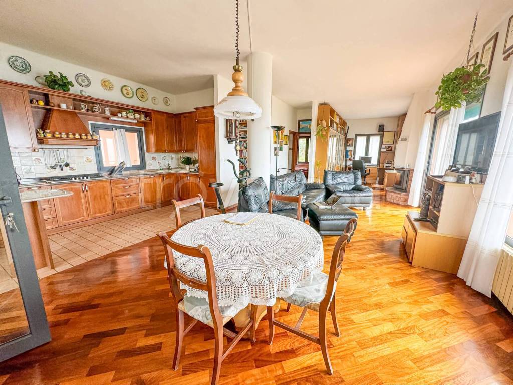 immagine annuncio 9 di 15