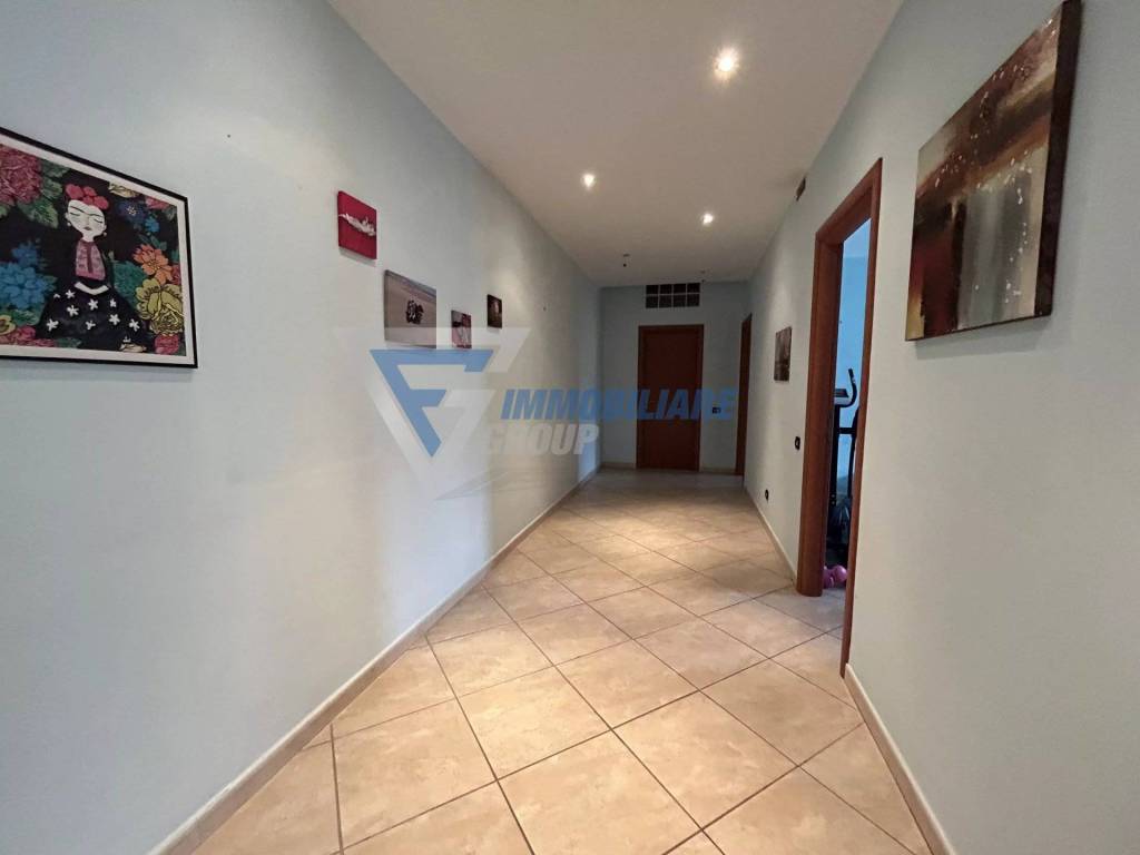 immagine annuncio 2 di 8