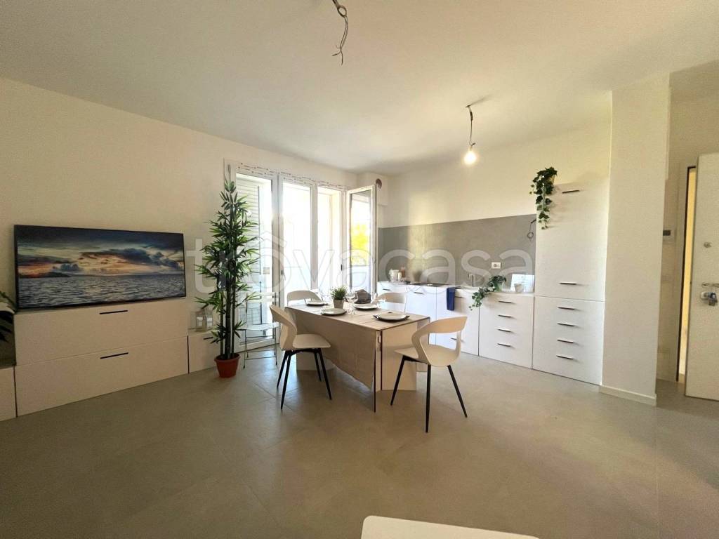 immagine annuncio 1 di 12