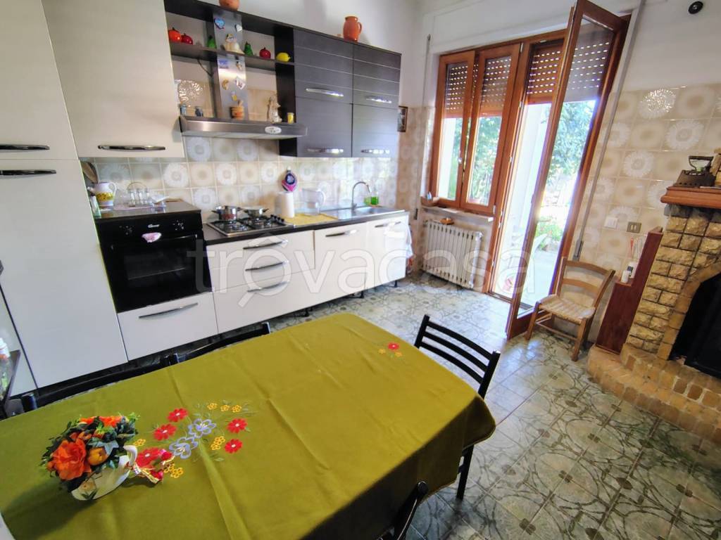 immagine annuncio 4 di 8