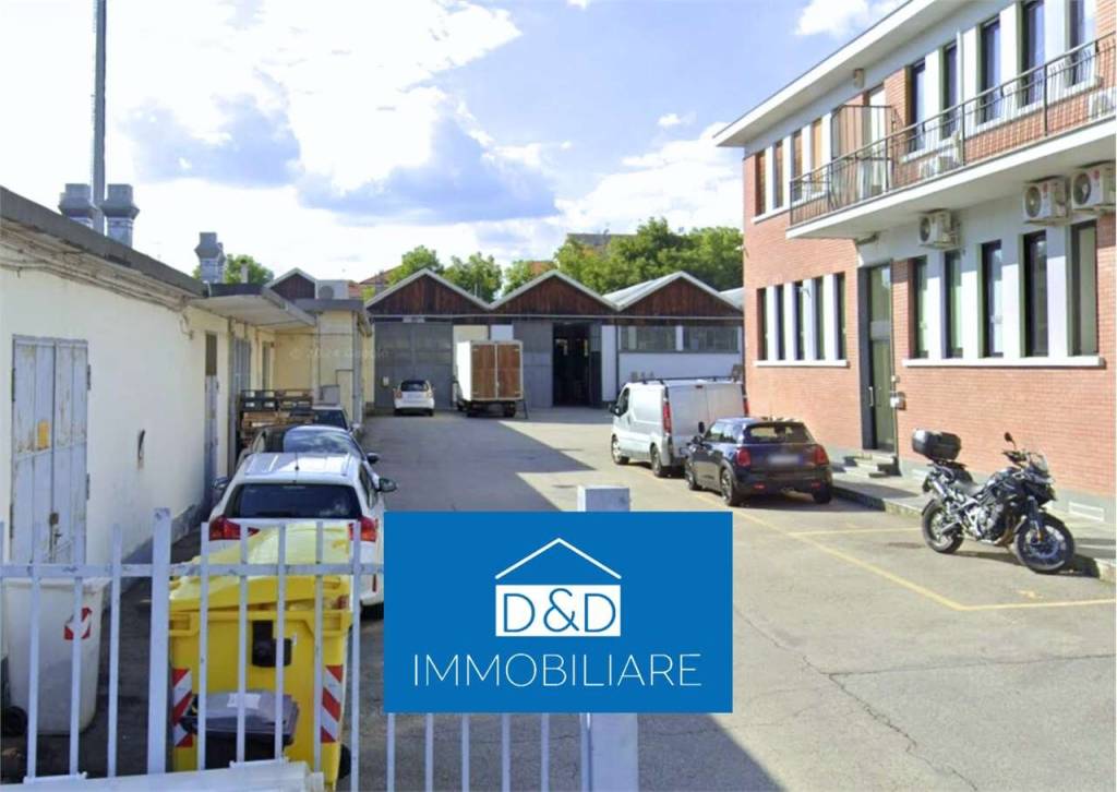 locale commerciale in vendita a Beinasco in zona Borgaretto