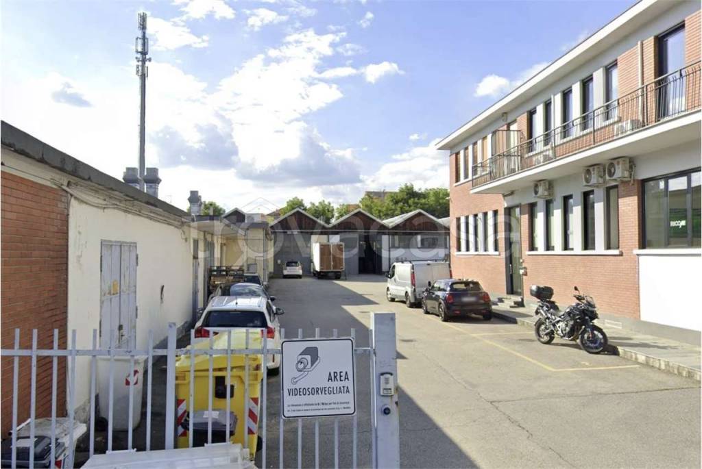 immagine annuncio 1 di 14