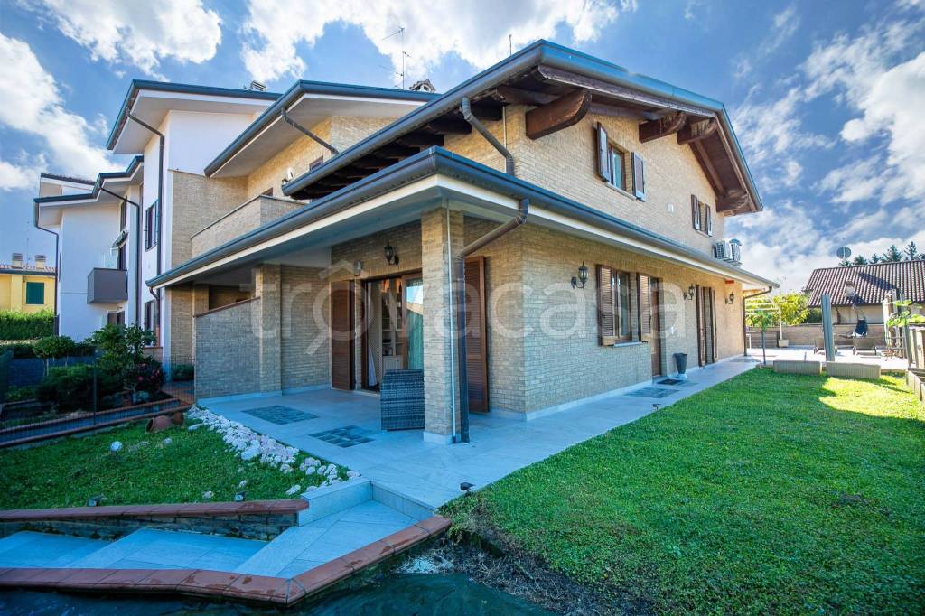 immagine annuncio 1 di 15