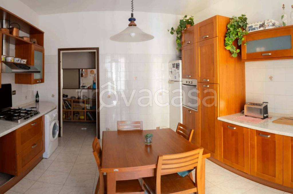 immagine annuncio 1 di 8