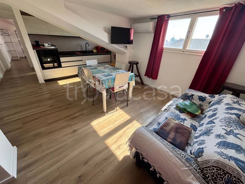 immagine annuncio 2 di 13