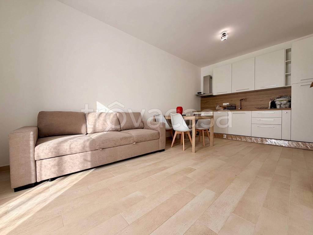 immagine annuncio 2 di 13