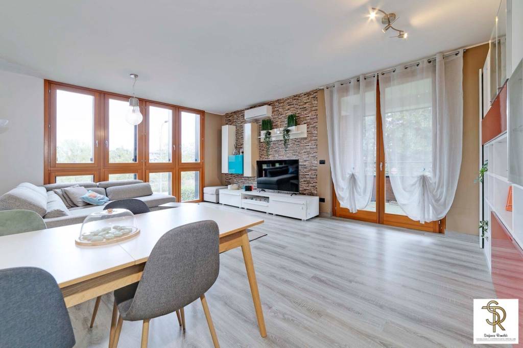 immagine annuncio 1 di 14