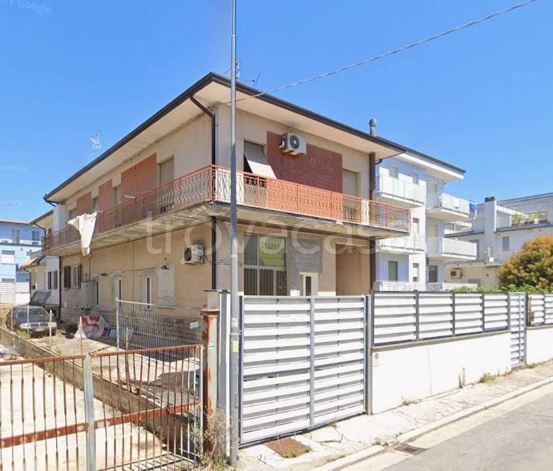 immagine annuncio 2 di 12