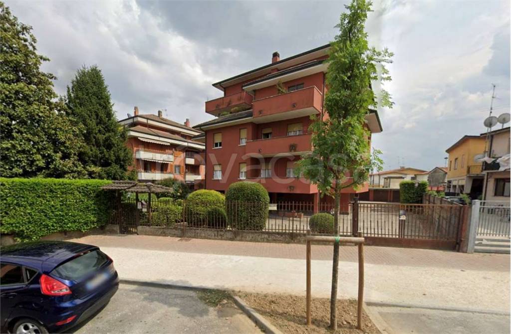 immagine annuncio 1 di 15