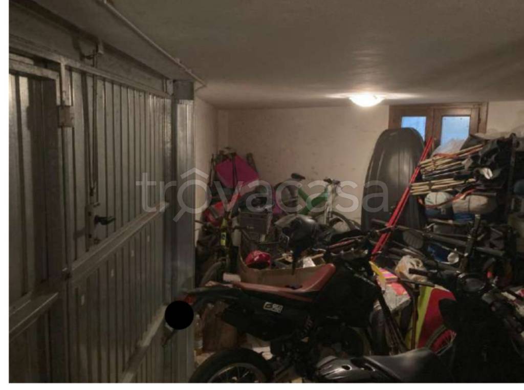 immagine annuncio 2 di 12