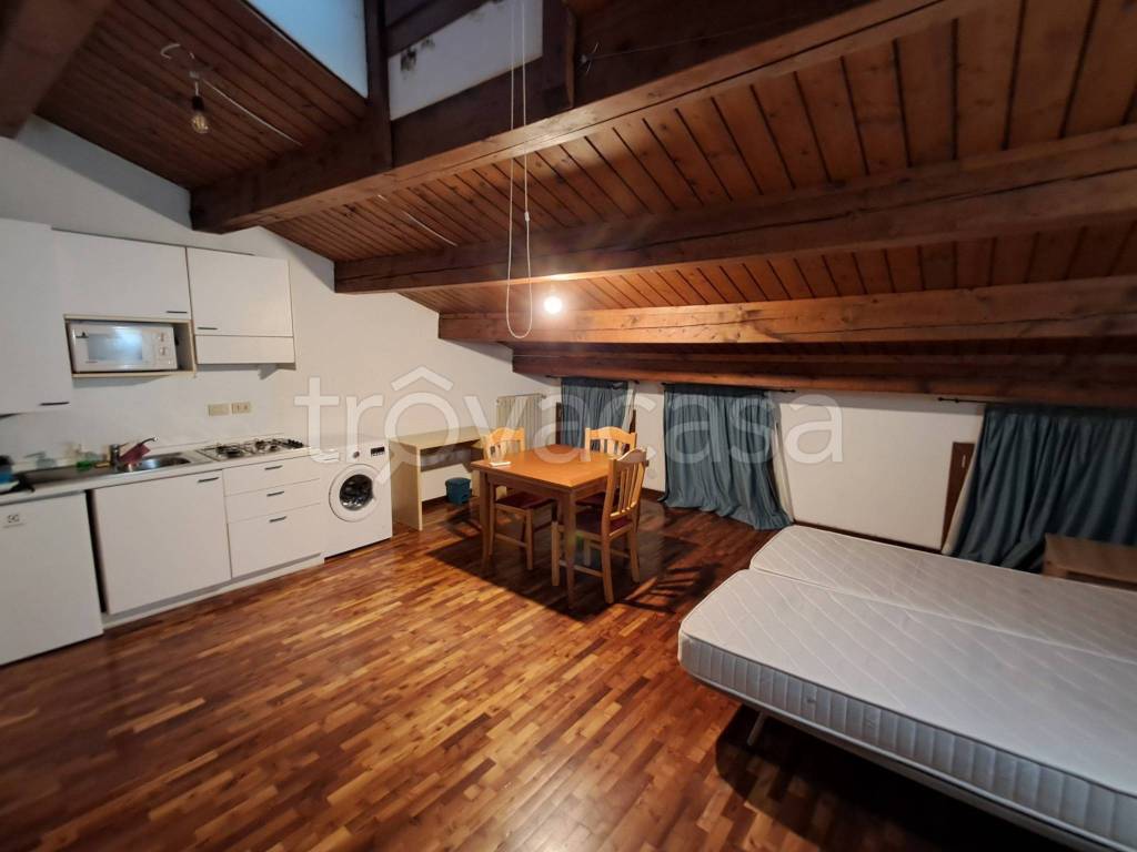 immagine annuncio 1 di 8