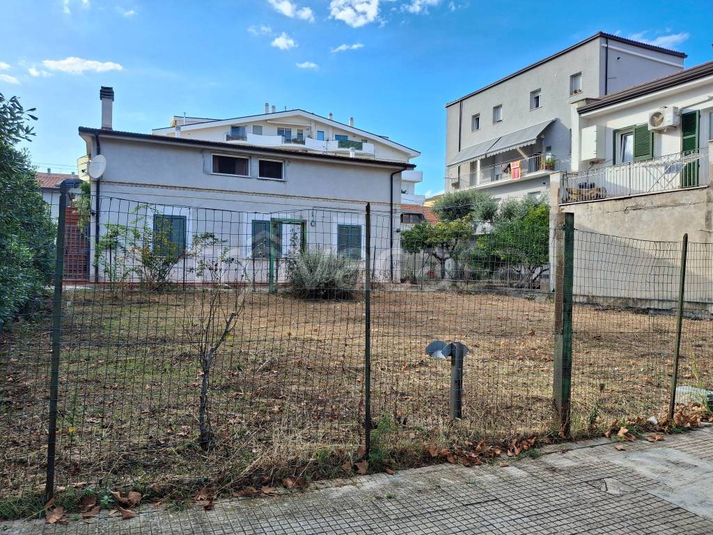 immagine annuncio 1 di 8