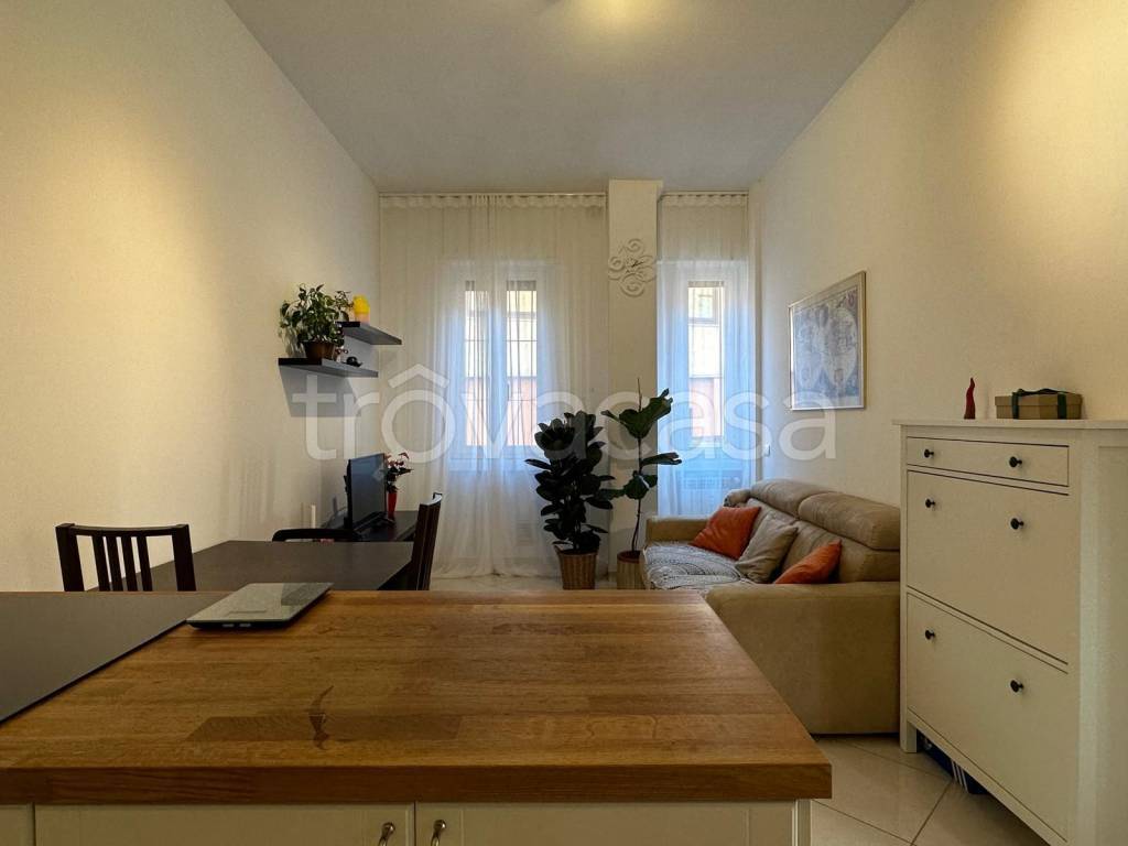 immagine annuncio 1 di 8