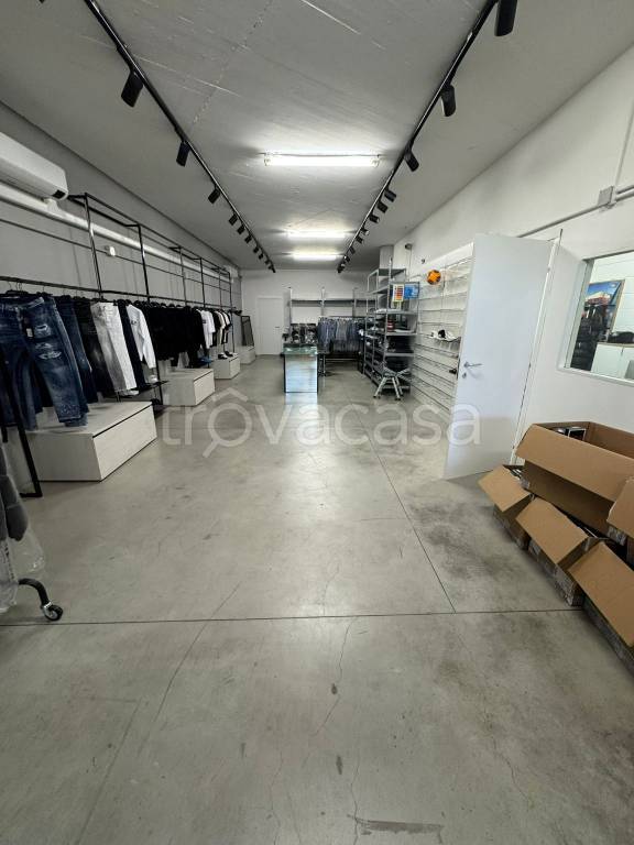 immagine annuncio 2 di 4