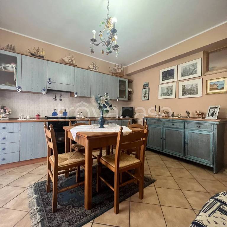 immagine annuncio 2 di 13