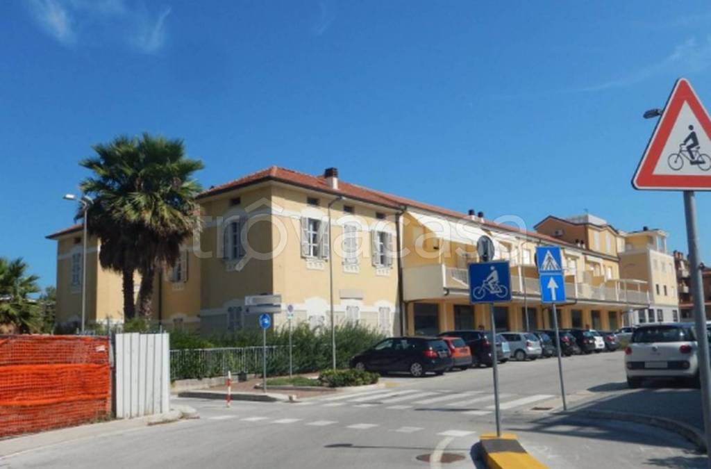 immagine annuncio 12 di 13