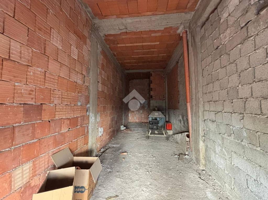 immagine annuncio 12 di 13