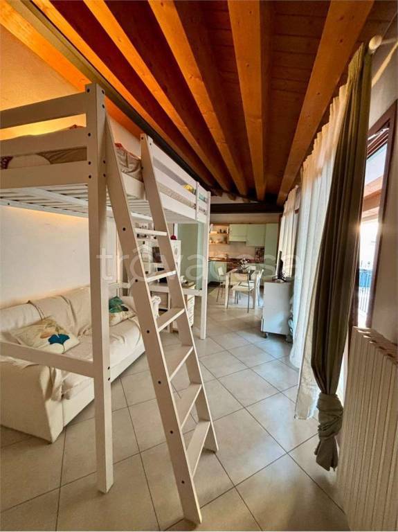 immagine annuncio 6 di 12